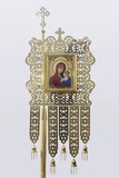 Иконы и хоругви